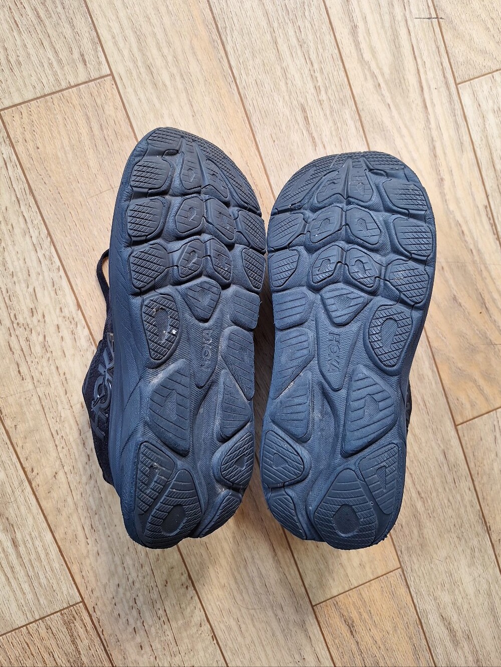 Hoka Clifton 10 Women's Black /Black Size 10.5D - Picture 6 of 12